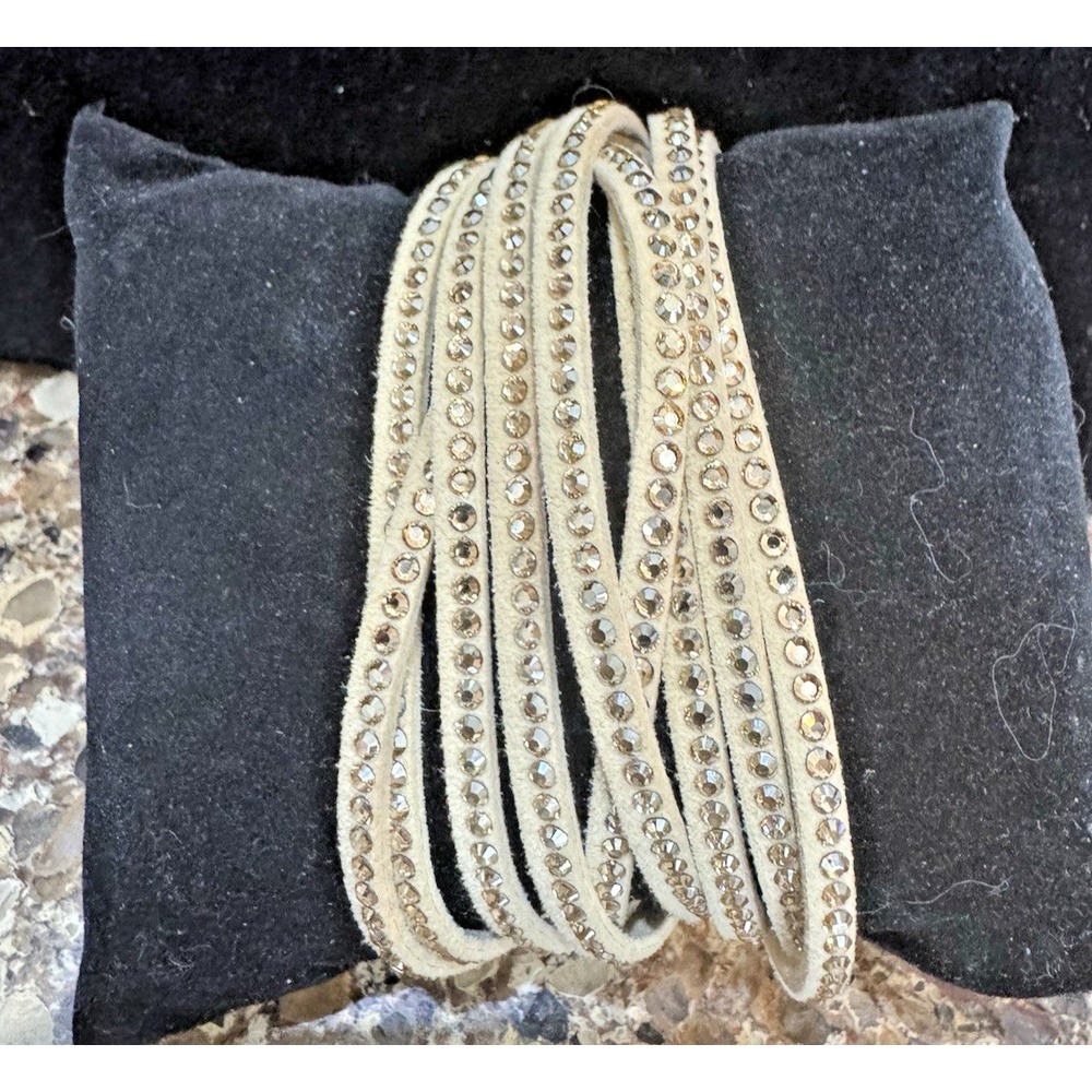Touchstone Crystal Golden Wrap-Star Bracelet New Alcantara New‎